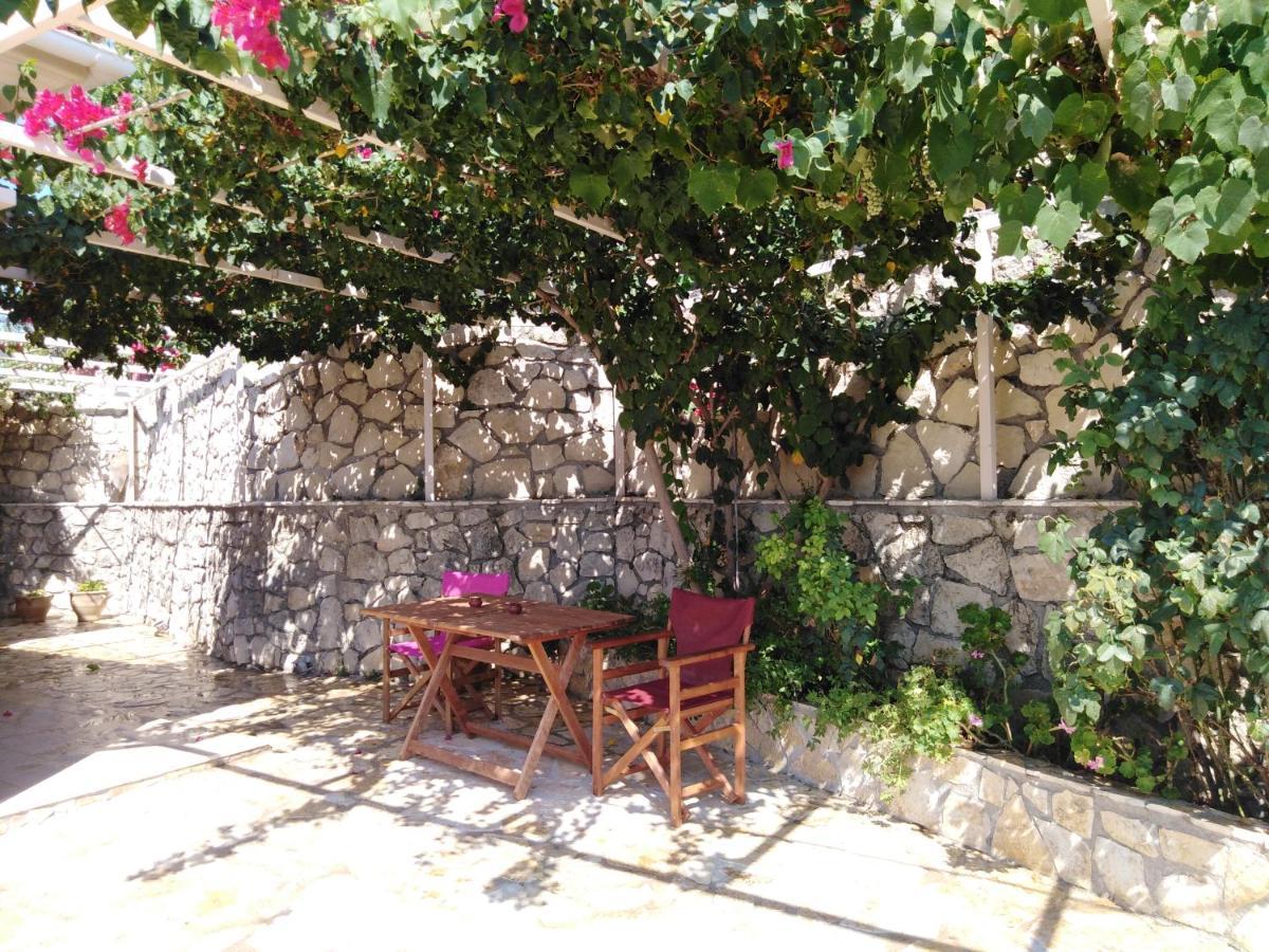 Villa Regina Kondoyenadha Экстерьер фото